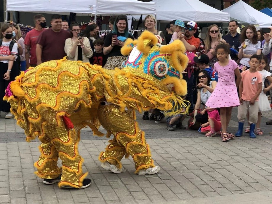 230915-get-ready-to-roar-with-excitement-at-our-chinese-lion-dance-class-3.jpg