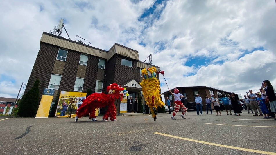 230915-get-ready-to-roar-with-excitement-at-our-chinese-lion-dance-class-4.jpg